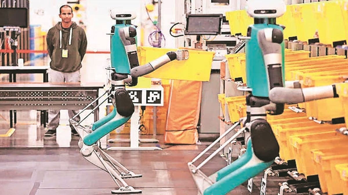 Amazon Warehouse Robots.jpg
