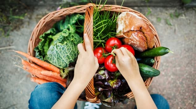 Healthy food hinterhaus20productions getty20images 1.jpg