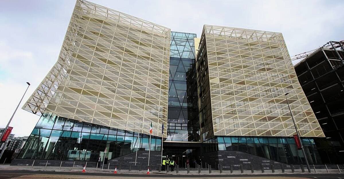 The court upholds the central bank's decision to impose €320,000