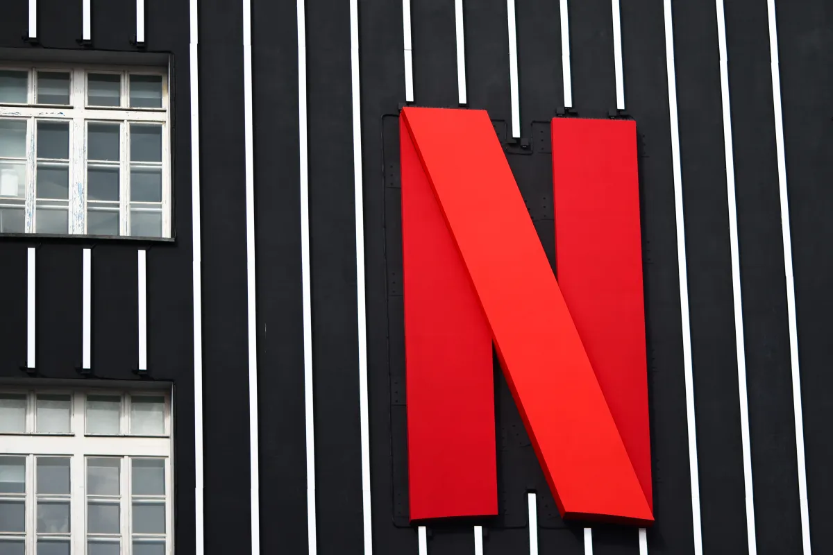 Netflix Playground kids games app showing children's game titles on a mobile device
