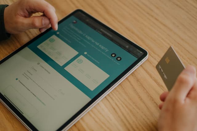 Neobank account and traditional business account compared by an underbanked founder