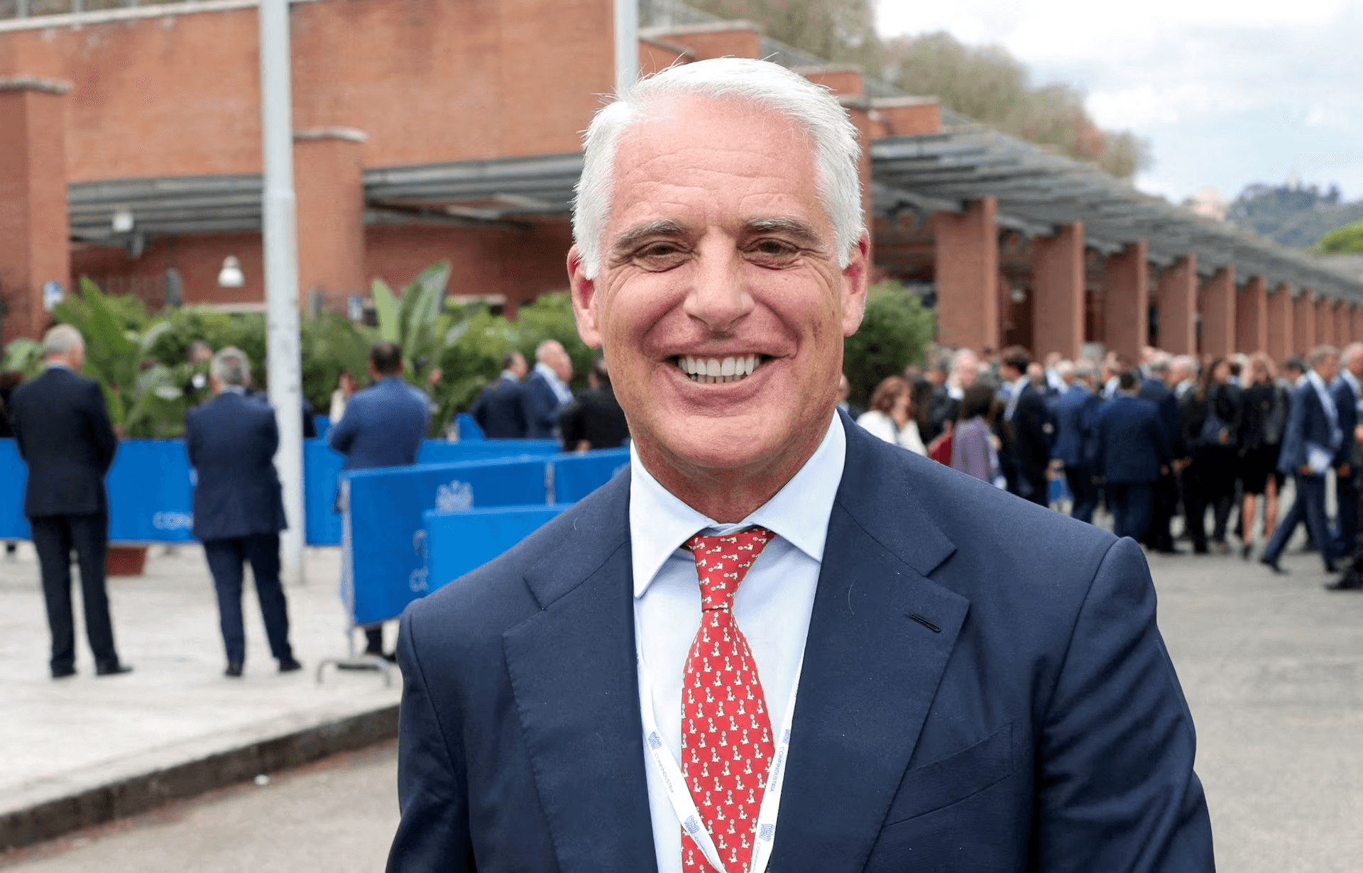 UniCredit Accenture IBM restructuring of the technology joint venture running European banking infrastructure