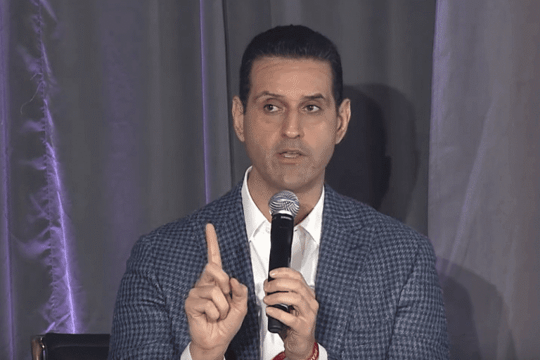 Abraham tachjian at elevate1.png