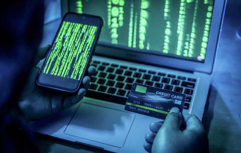 AI as a Dual Force for Innovation and Risk at the HIMSS AI and Cybersecurity Virtual Forum Hacker.smartphone.boonchai.wedmakawand.jpg