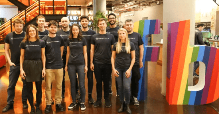 Curvestone AI team.png