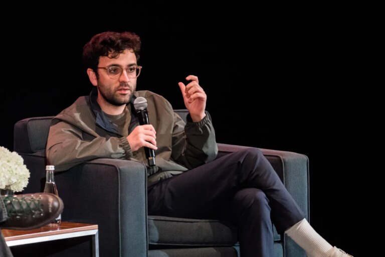 54430828088 f8b05f4647 4k.jpg