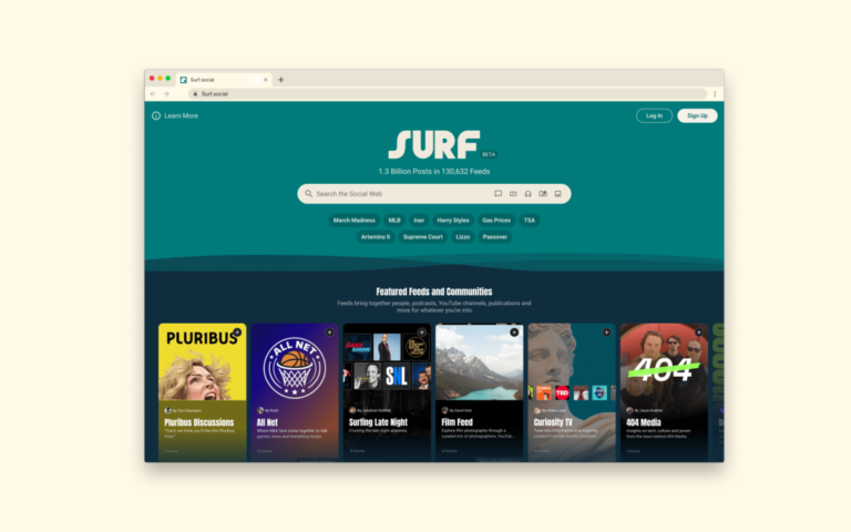 Flipboard social website.png